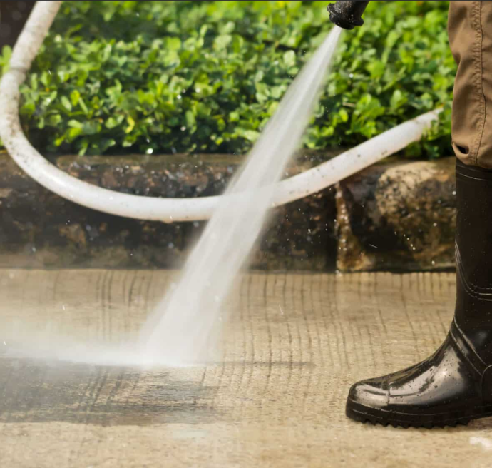 Commercial pressure washing services